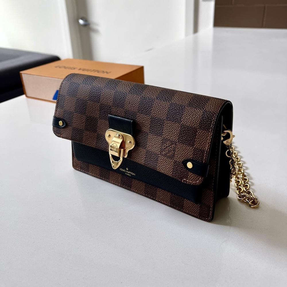 Louis Vuitton Vavin Chain Wallet